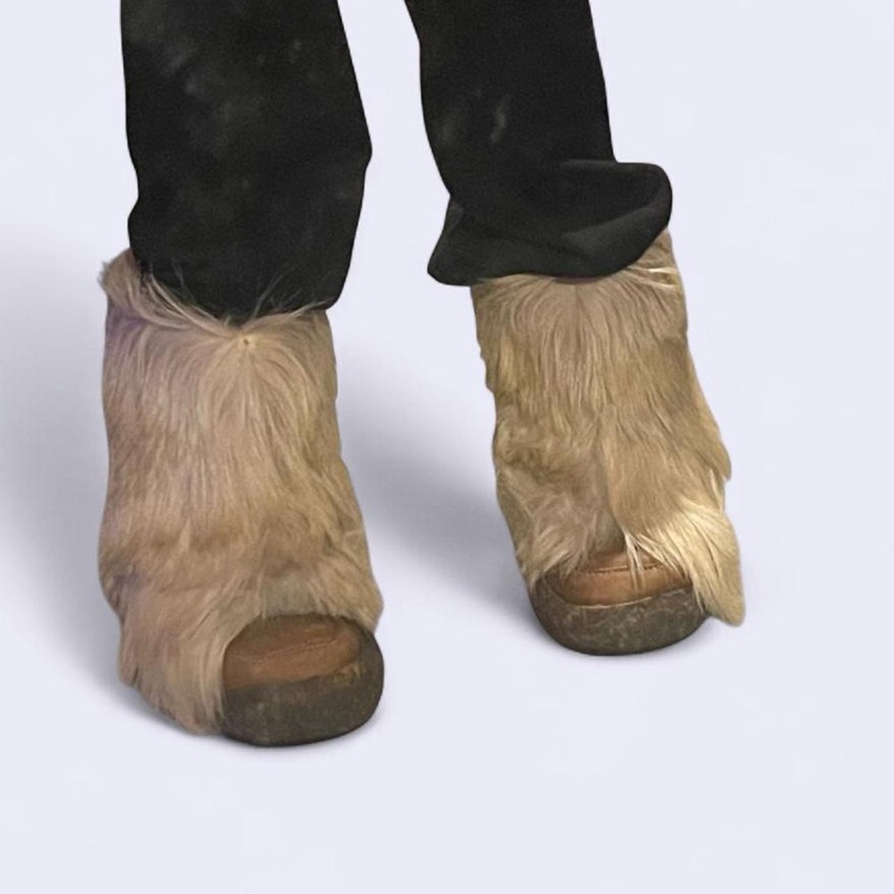 Blondo Tan Fur Women's Shoes